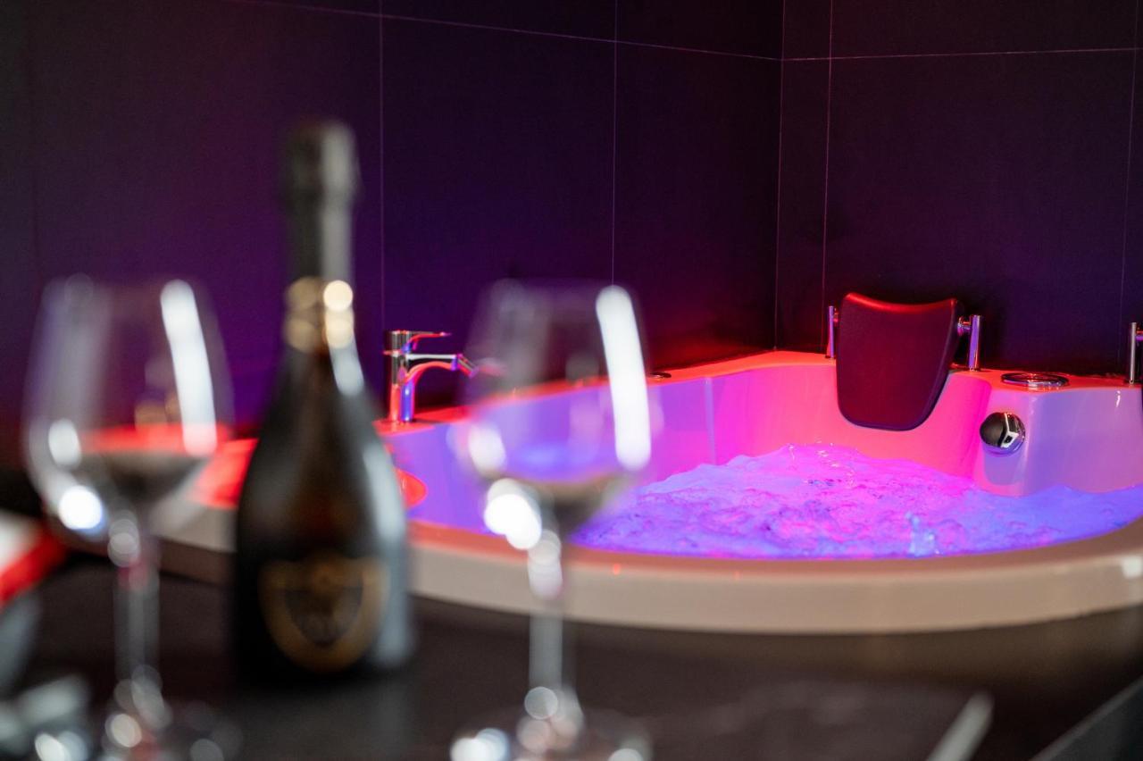 Maximum Hub Suite&Spa Palermo Buitenkant foto