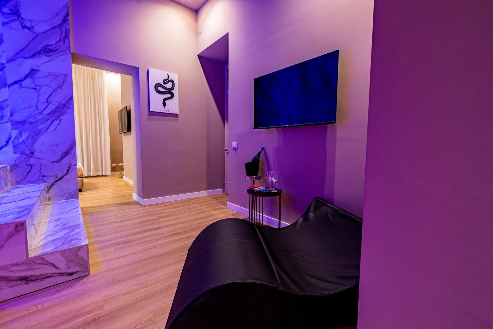 Maximum Hub Suite&Spa Palermo Buitenkant foto