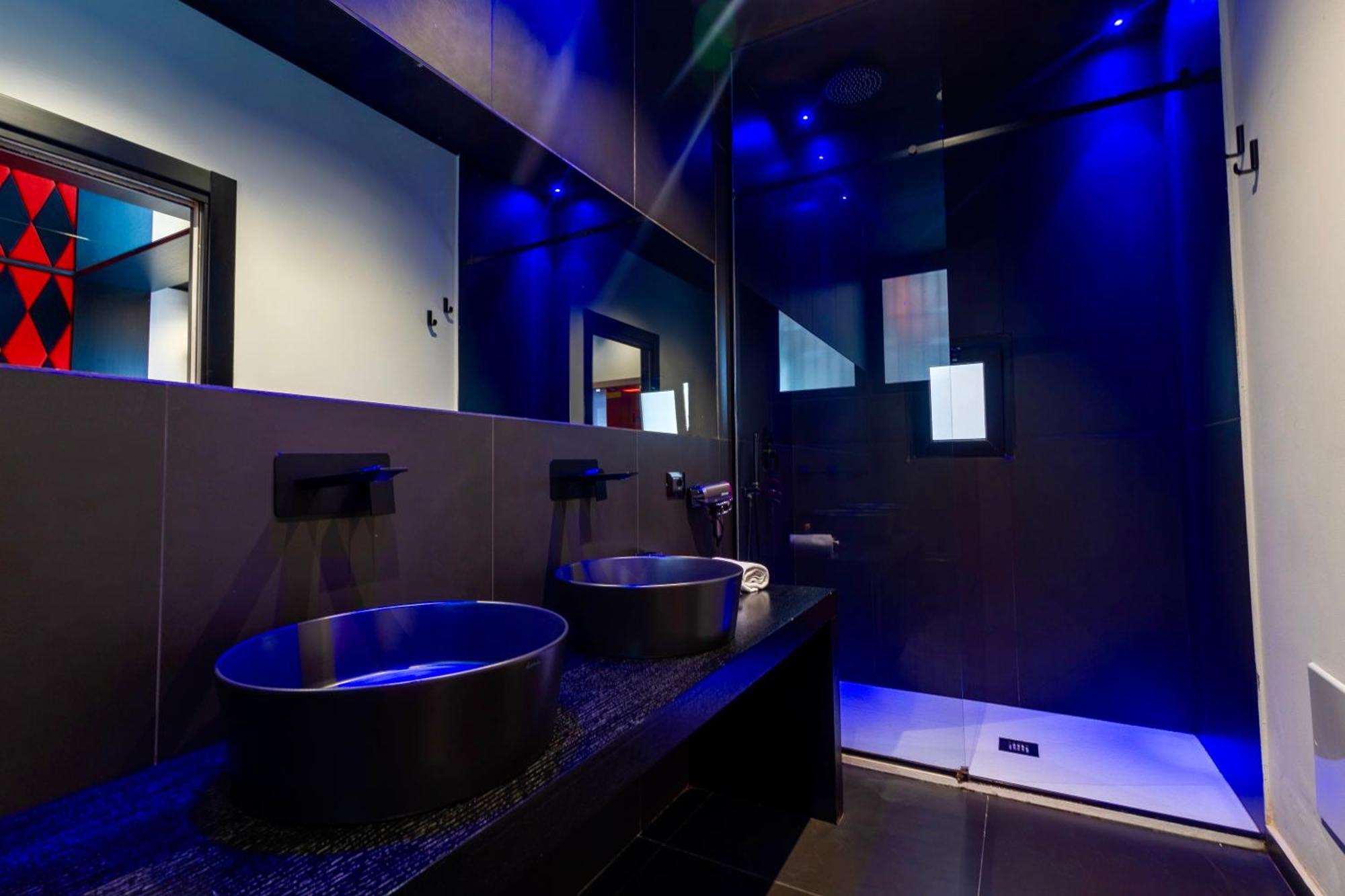 Maximum Hub Suite&Spa Palermo Buitenkant foto