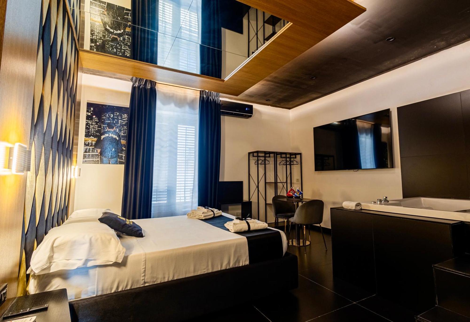 Maximum Hub Suite&Spa Palermo Buitenkant foto