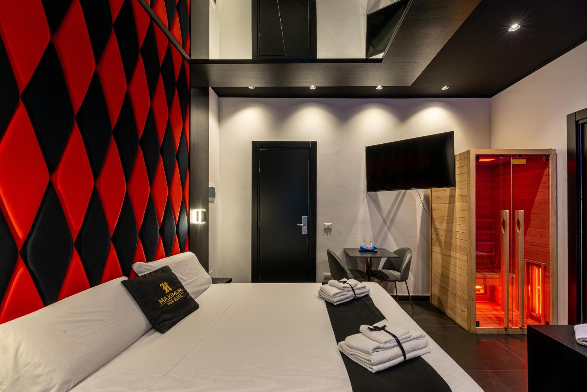 Maximum Hub Suite&Spa Palermo Buitenkant foto
