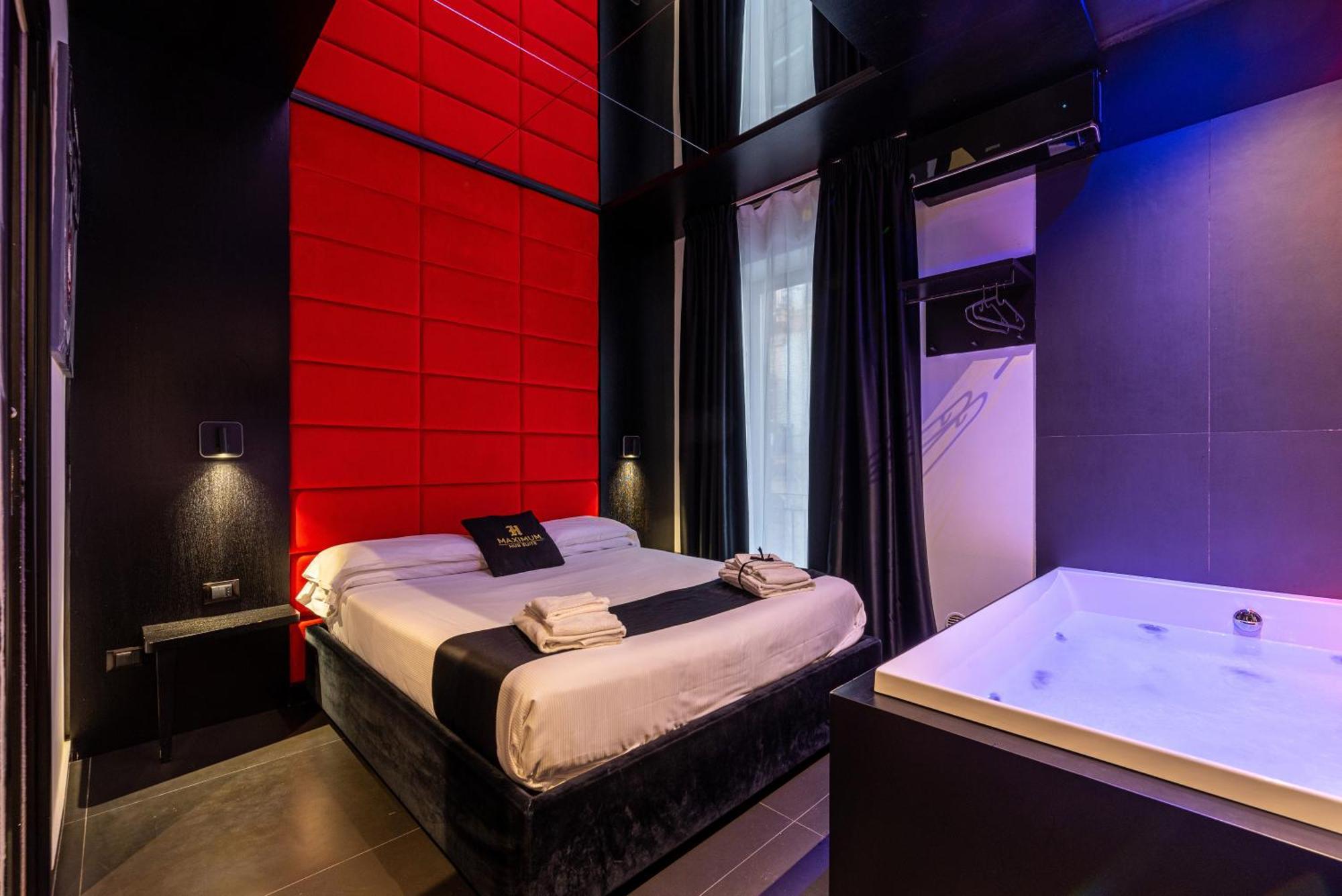 Maximum Hub Suite&Spa Palermo Buitenkant foto