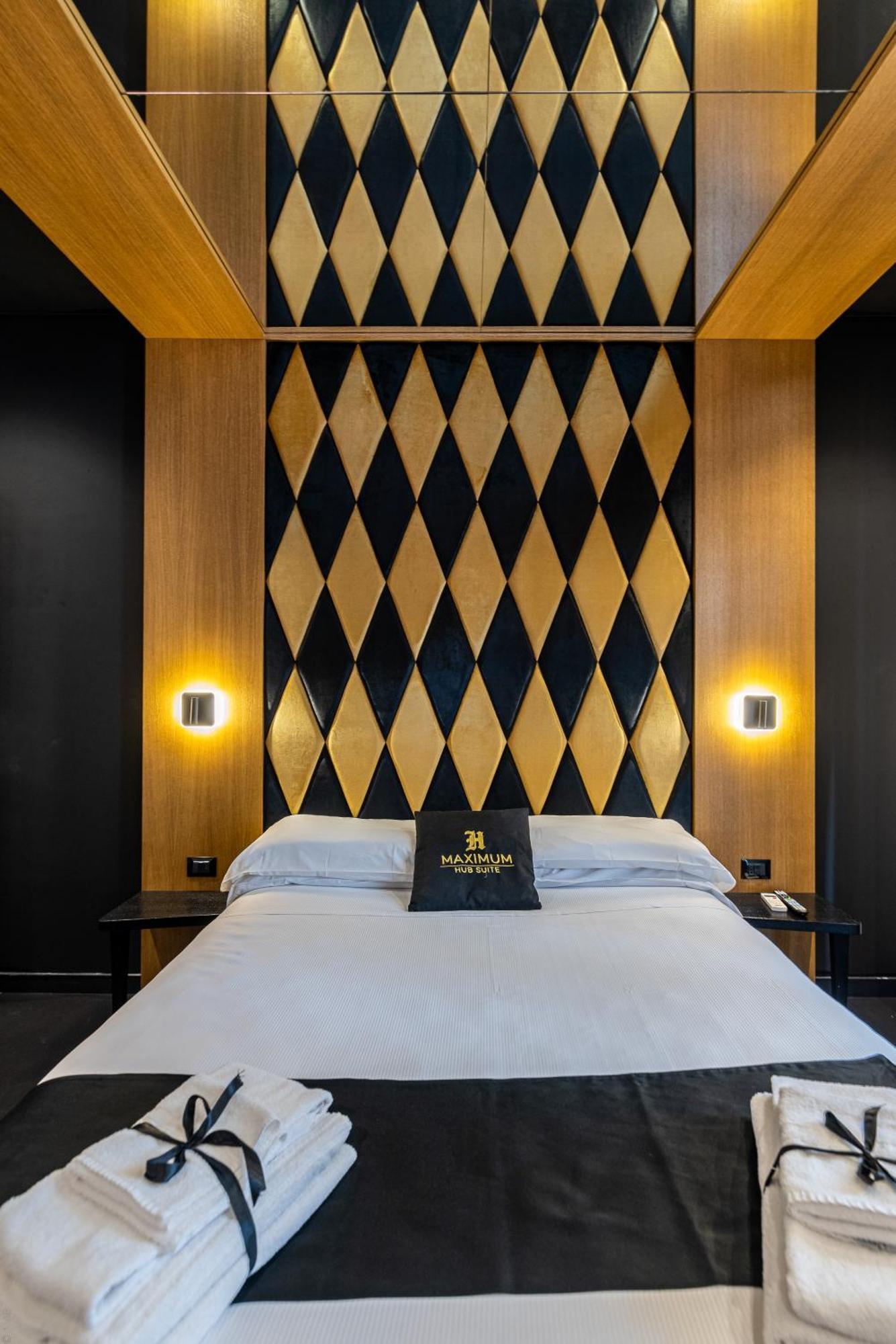 Maximum Hub Suite&Spa Palermo Buitenkant foto